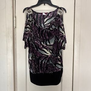 Julie’s Closet Purple Animal Print Cold Shoulder Top Size 1X